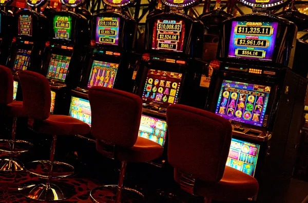 starslot77 registration form with email, password, and phone number fields